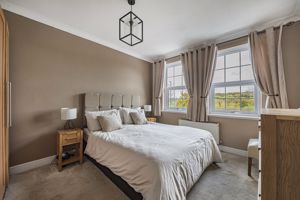 Bedroom- click for photo gallery